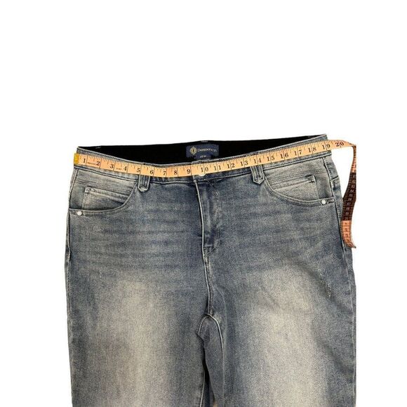 Democracy ABsolution Tummy Control Panel Raw Hem Jeans 18 W - Picture 3 of 10